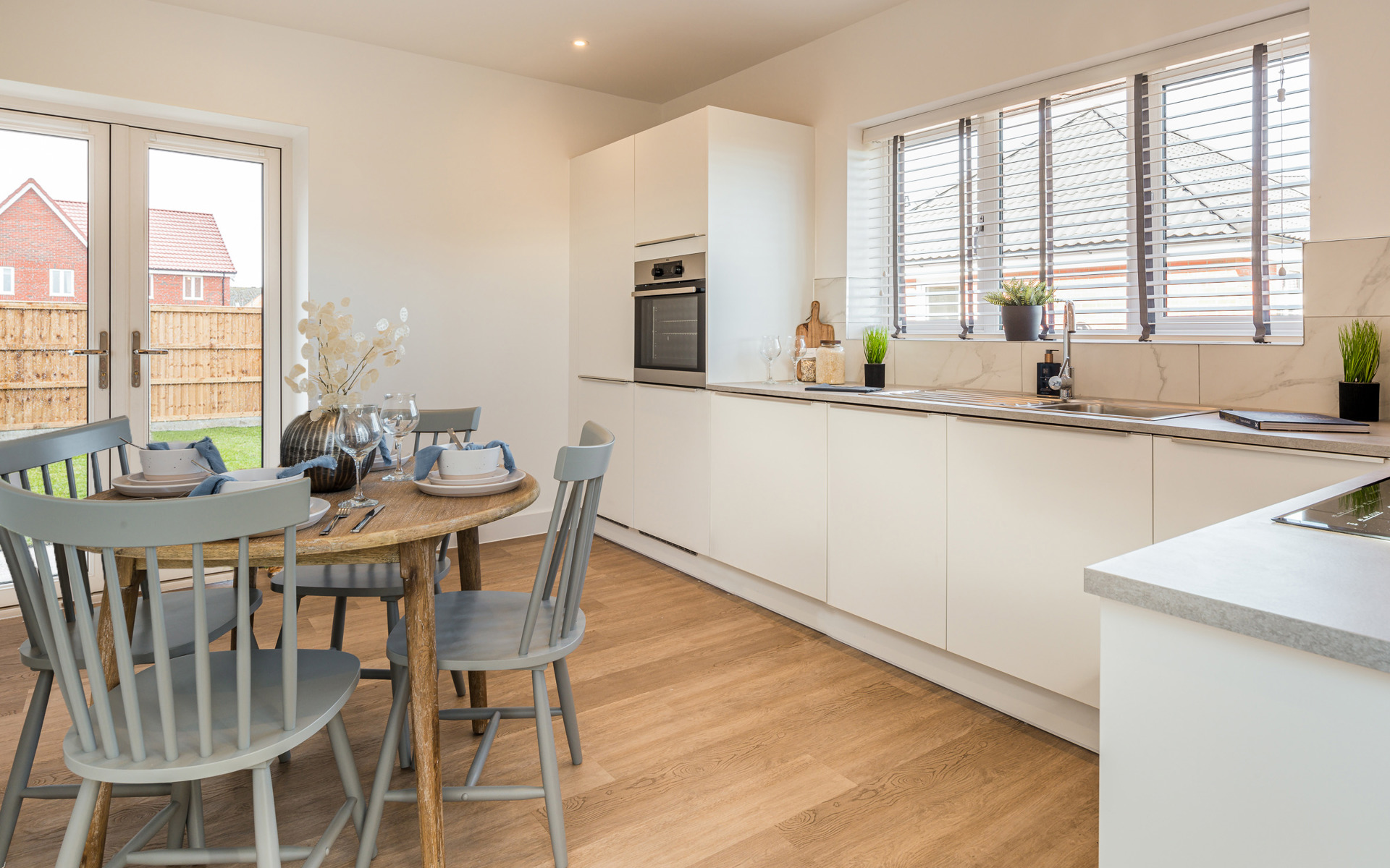 OH Spring Grove - P33 Plaxtol LR (65) with French doors