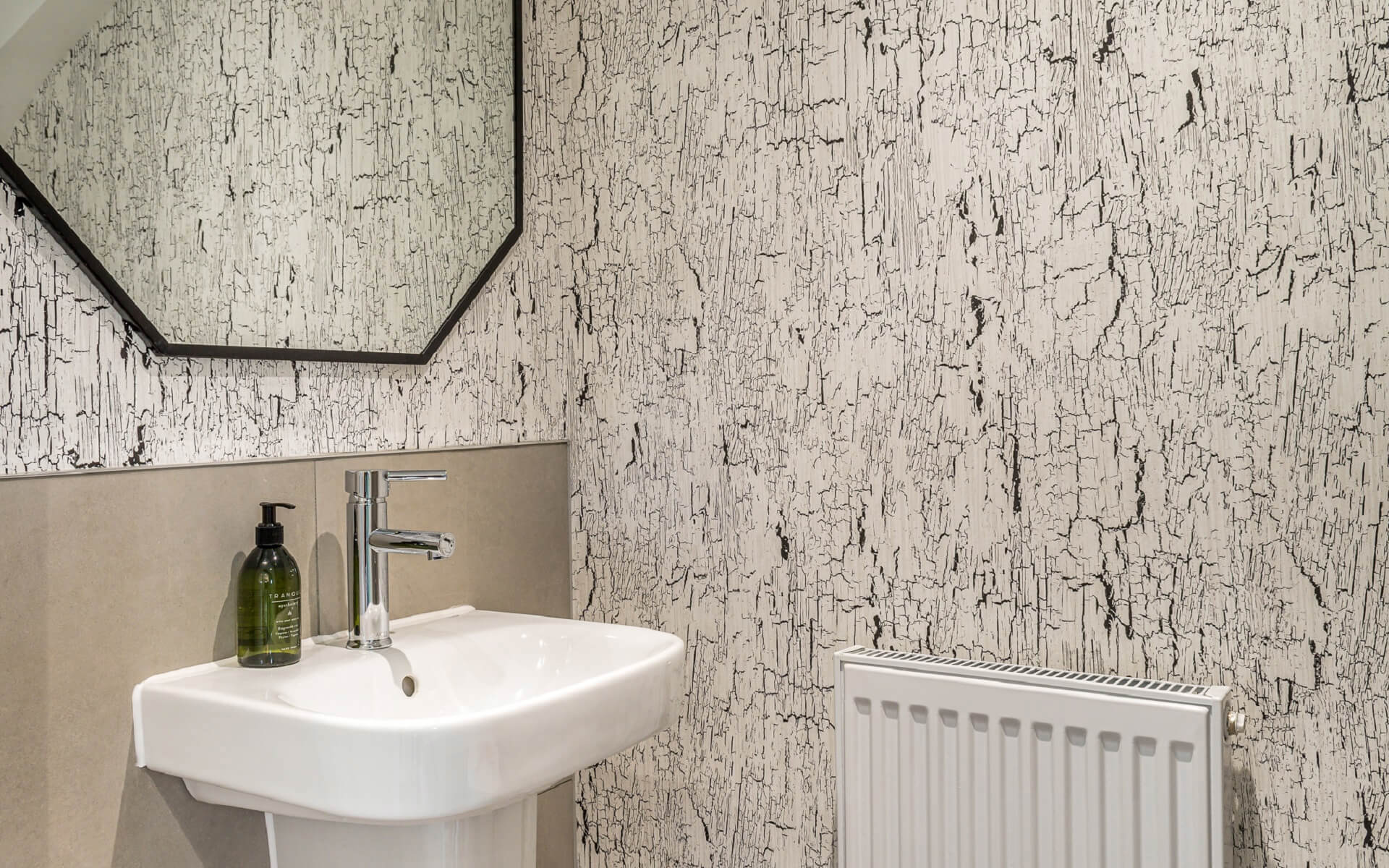 St James Gate Peony Cloakroom