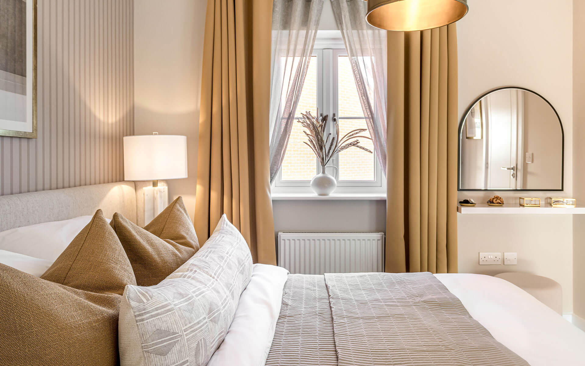 Hawthorn Grove Hawthorn Bed1