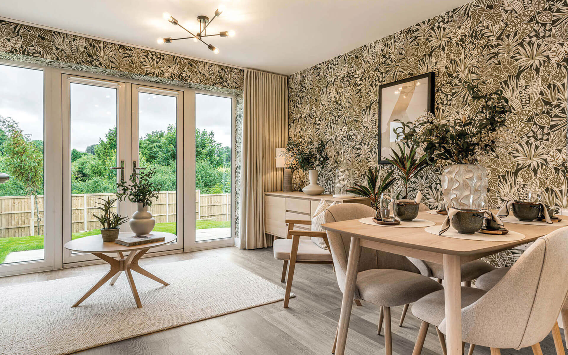 OHM Enstoneleys Living dining 1